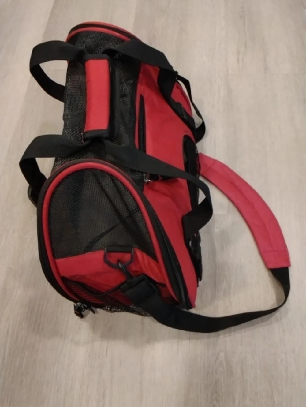 Soft Sided Nylon & Mesh Pet Carrier -Pink